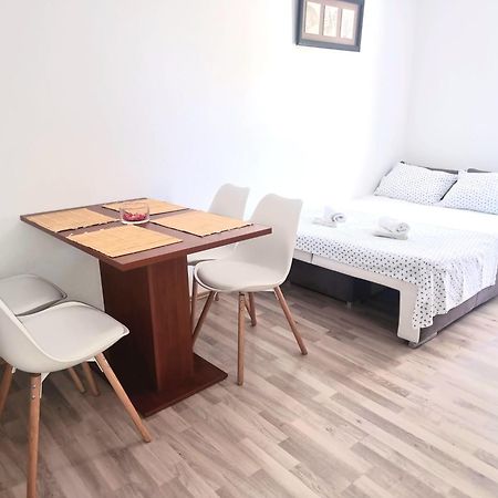 Apartments Rotim, Mljet, Sutmiholjska Babino Polje Exterior foto
